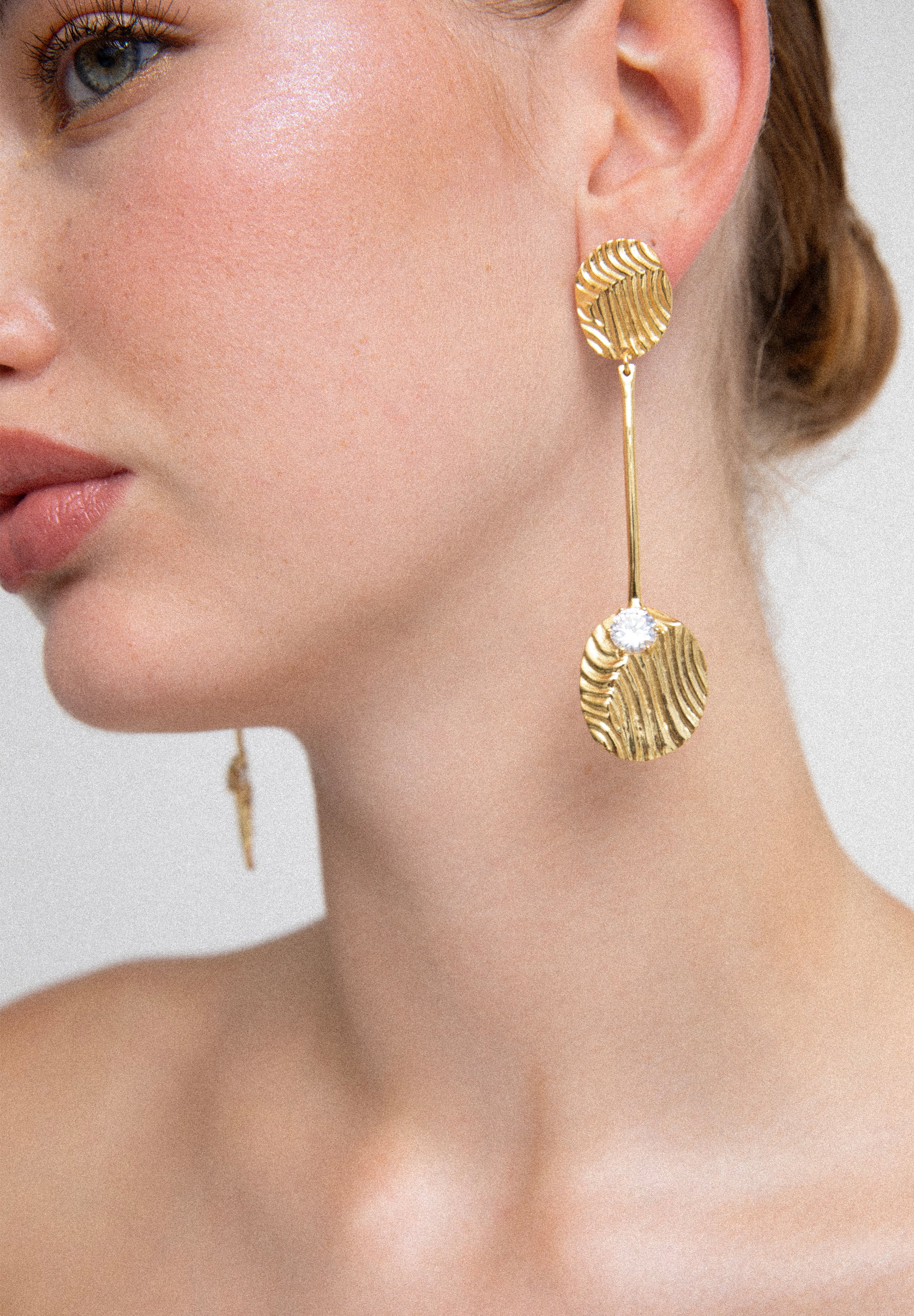 PENDIENTES DORADO CRISTAL - Image 6